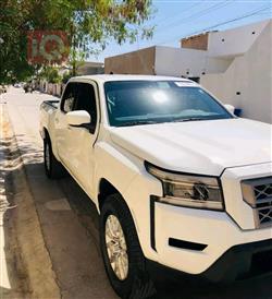نیسان فرۆنتیر